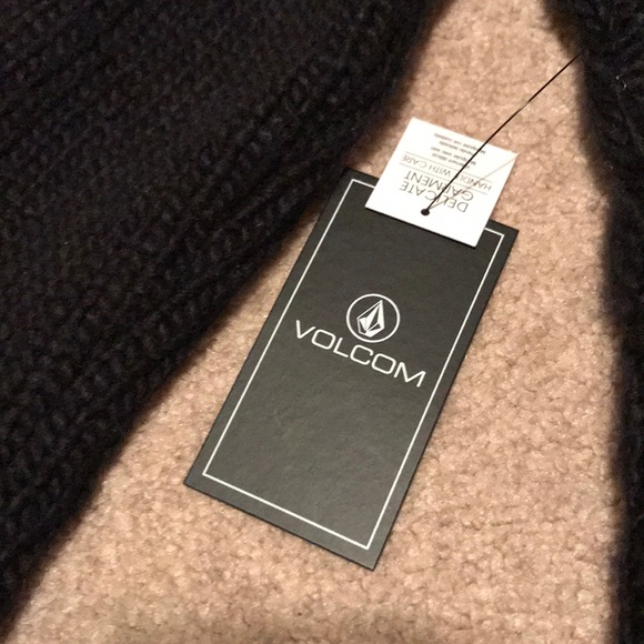 Volcom size Large oversized turtleneck sweater - Picture 2 of 4